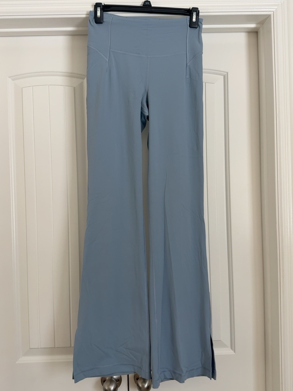 Lululemon Blue High-Rise Flare Pants Leggings Size 6